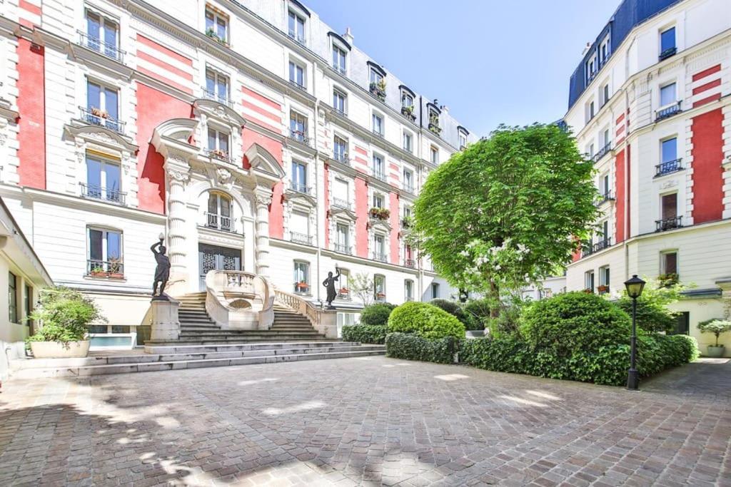 Chaleureux Au Coeur De Montmartre Appartement Parijs